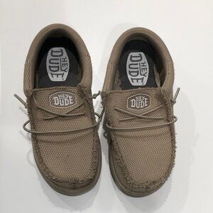 Hey Dude Youth Slip-On Shoes in Caramel size 13